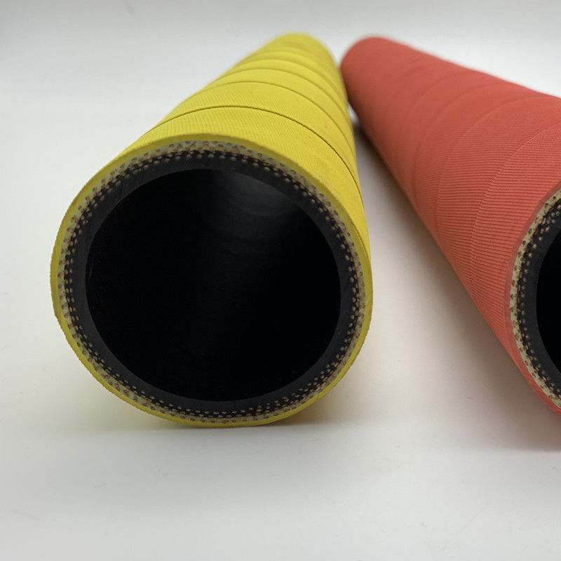 De rode/Gele Verpakte Slang van de Oppervlakte Rubberlucht met 4 Lagen van Textiel vlechtte 300psi